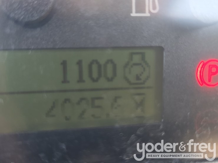 2019-deere-310sl-image-69