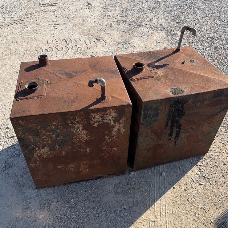 #10 • 2 Steel Tanks