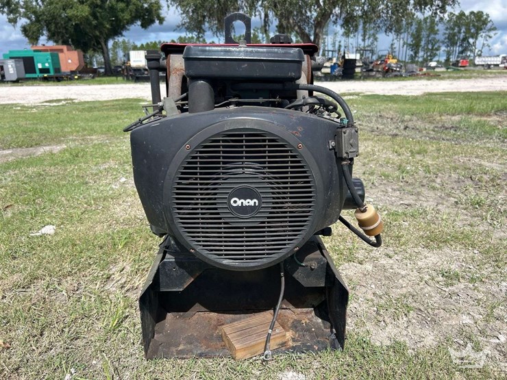 lincoln-electric-ranger-9-portable-welder-generator-image-12