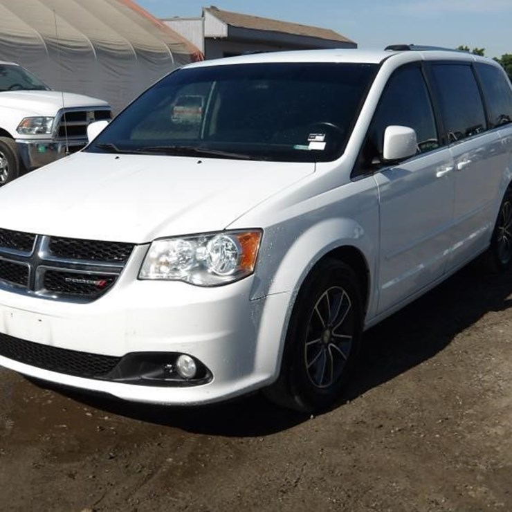 2017 DODGE GRAND CARAVAN