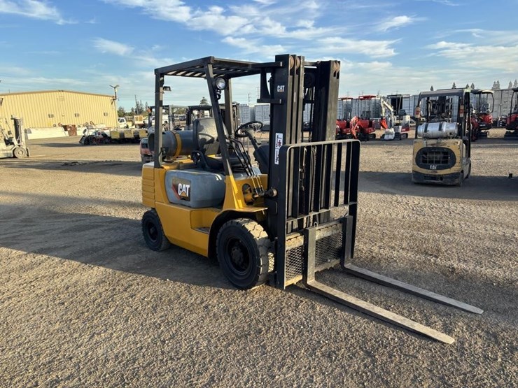 caterpillar-gp25-image-2