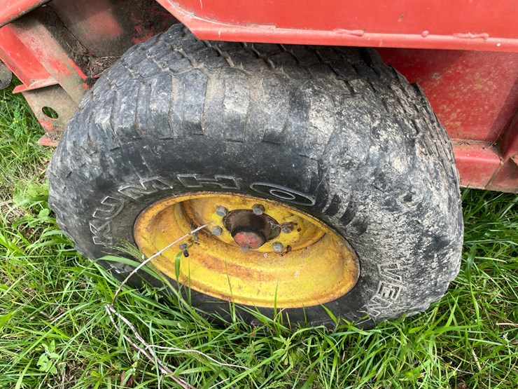 new-holland-850-image-13