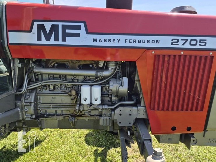 massey-ferguson-2705-image-11