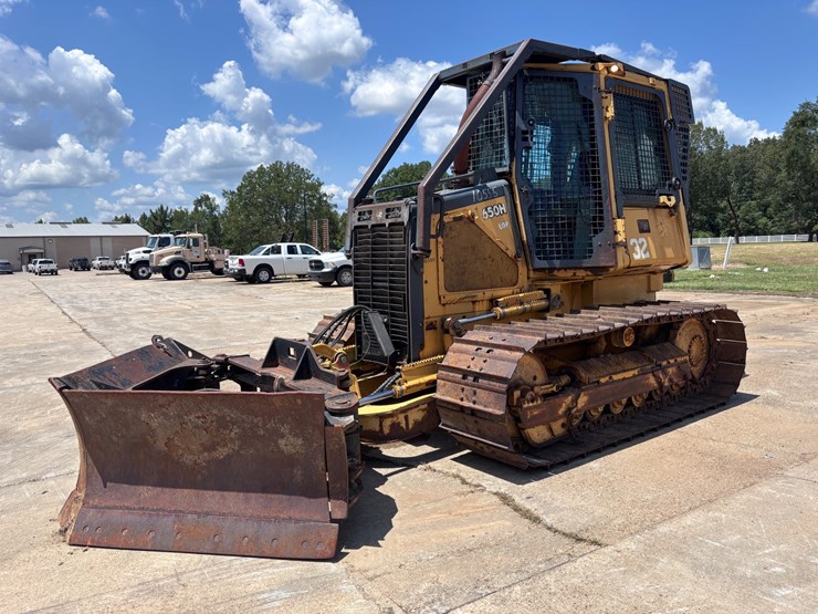 deere-650h-lgp-image-2