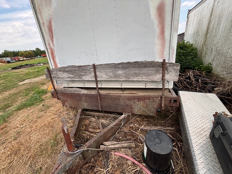 #2588-•-box-truck-body-image-7