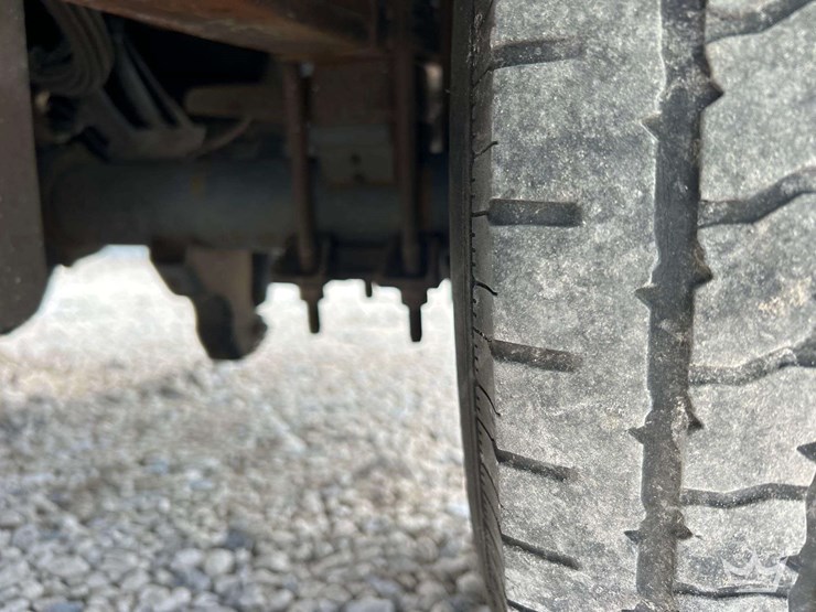 2011-ford-f250-image-28