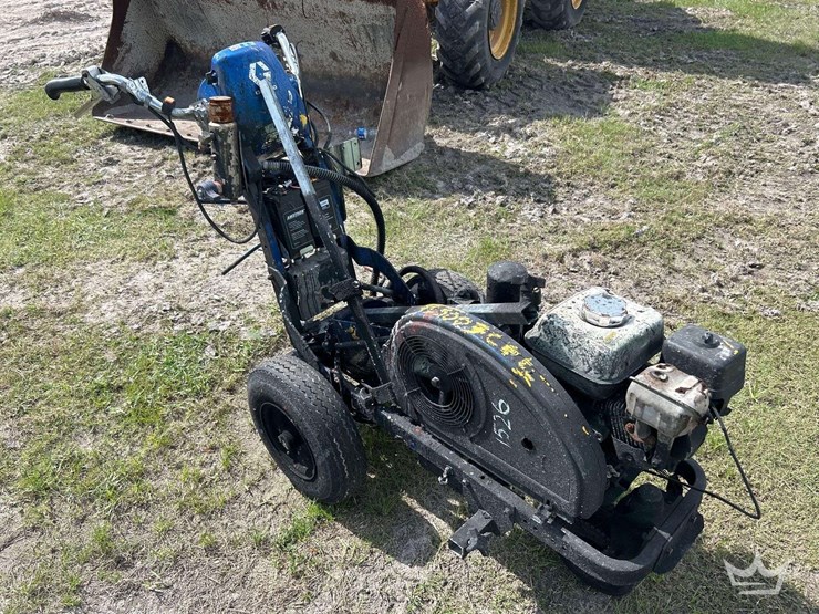 graco-linelazer-v-200hs-hp-airless-line-striper-image-4