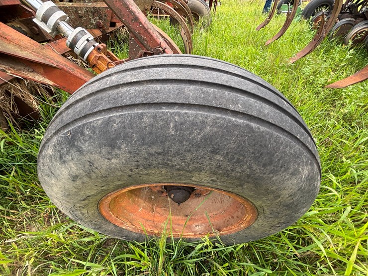 #2608-•-glencoe-(9)-shank-disc-chisel-image-11