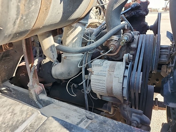 1971-ih-2010a-truck-image-42