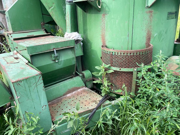john-deere-700-image-6