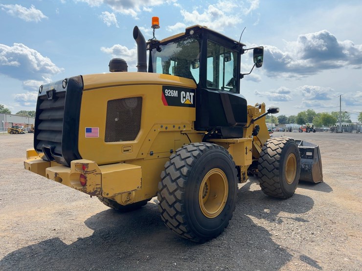 2017-caterpillar-926m-image-5