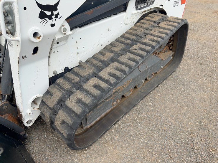 2020-bobcat-t740-image-17