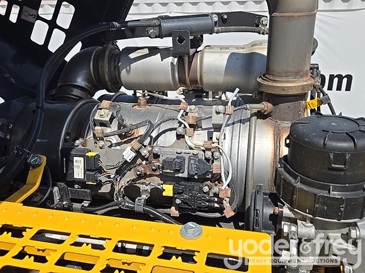 2023-komatsu-pc360-lc-11-image-63
