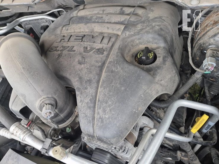 2014-dodge-ram-1500-image-17