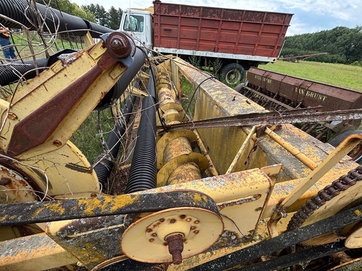 new-holland-960-image-27