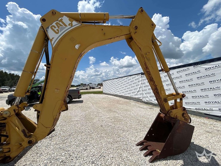 1999-caterpillar-446b-image-18