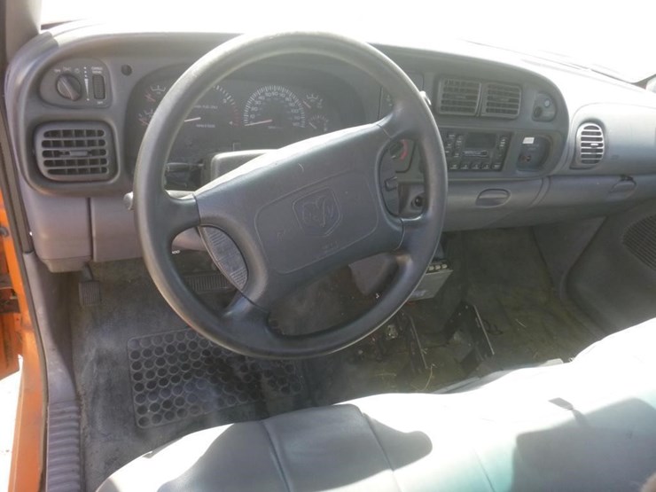 2001-dodge-ram-2500-image-10