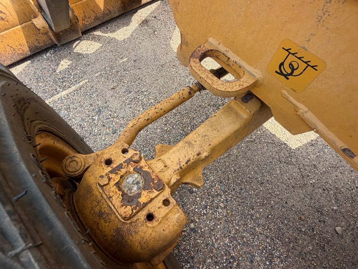 2013-deere-310sk-image-25