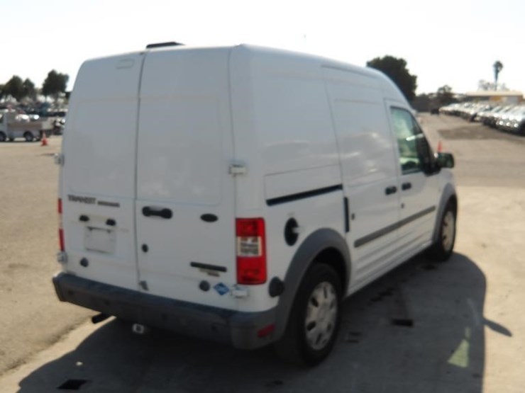 2013-ford-transit-connect-image-4