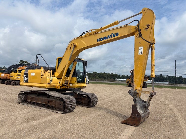 2010-komatsu-pc160-lc-8-image-1