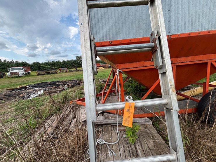 #2587-•-aluminum-extension-ladder-image-9