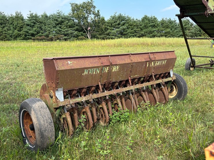john-deere-8-image-7