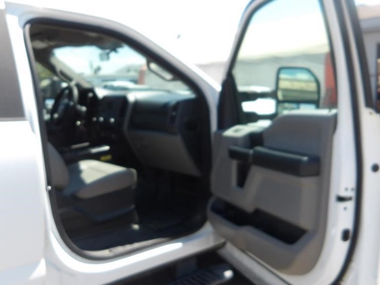 2019-ford-f250-image-12