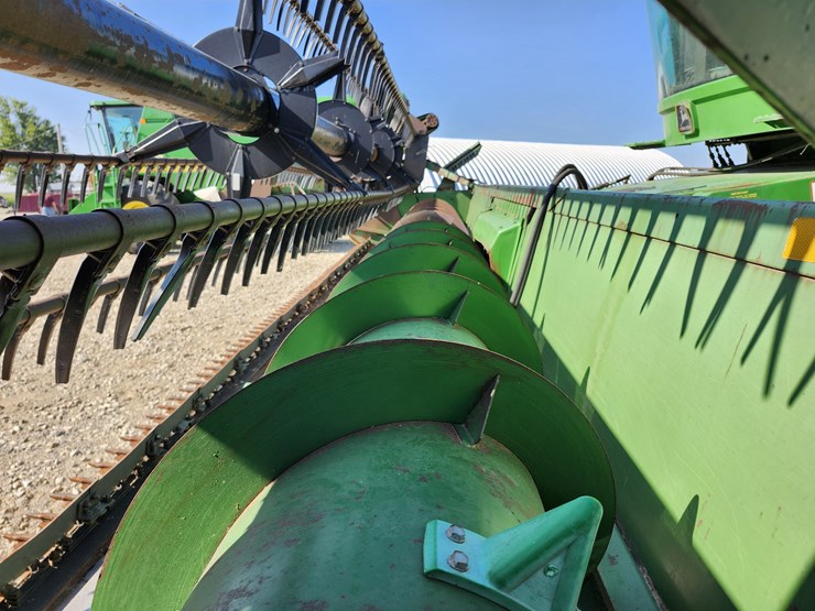 john-deere-222-image-3