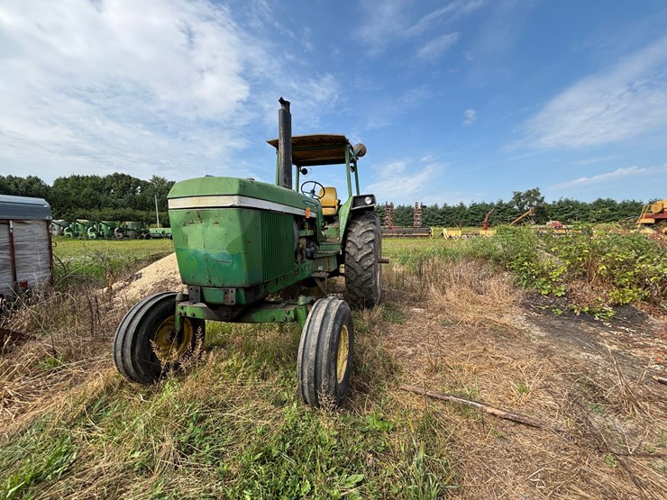 john-deere-4430-image-3