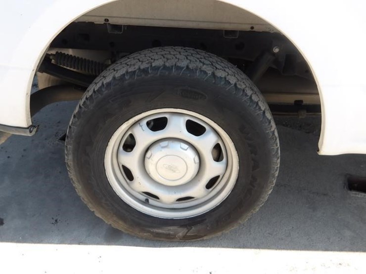 2017-ford-f150-image-10
