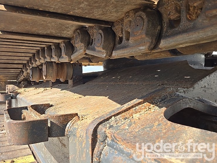 2023-komatsu-pc360-lc-11-image-17