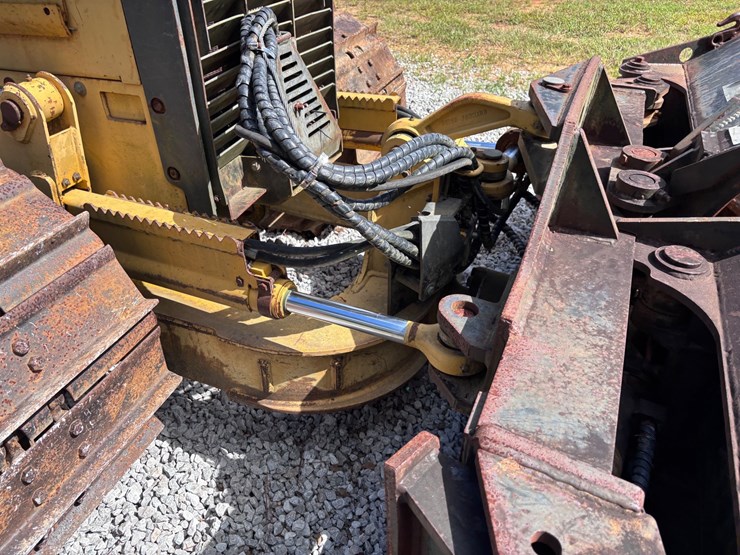 deere-650h-lgp-image-19