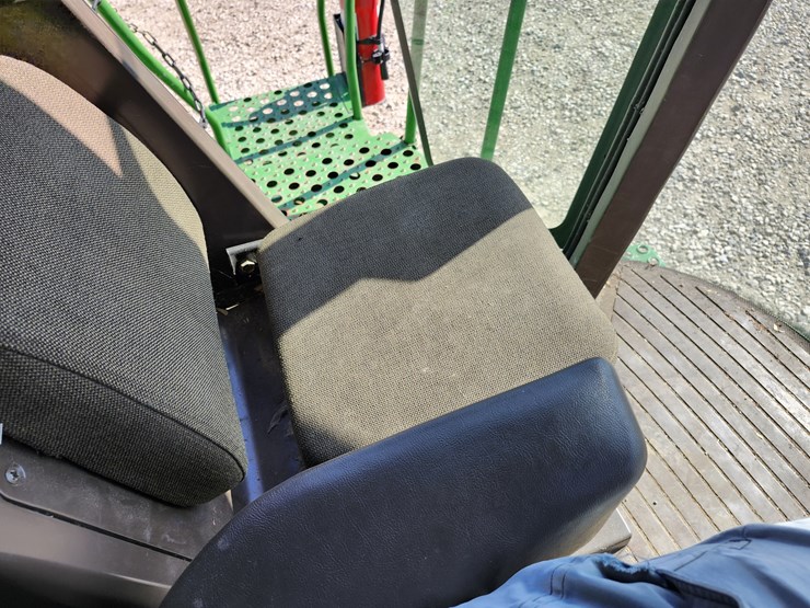 1997-john-deere-9500-image-29
