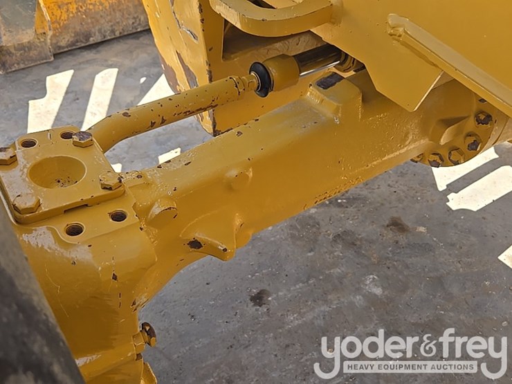 2019-deere-310sl-image-17