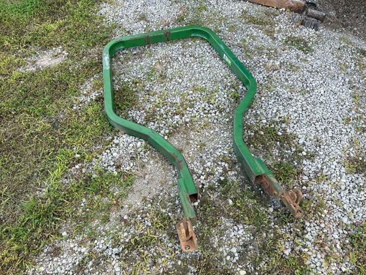 john-deere-tractor-rops-image-1