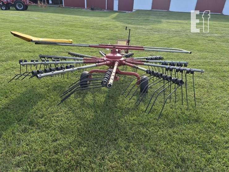 gehl-264-image-8