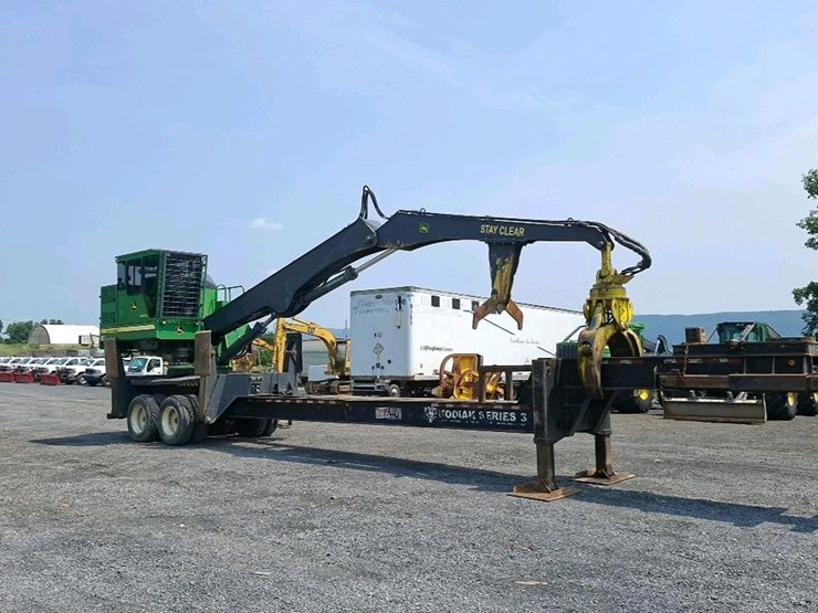 2019-deere-437e-image-10