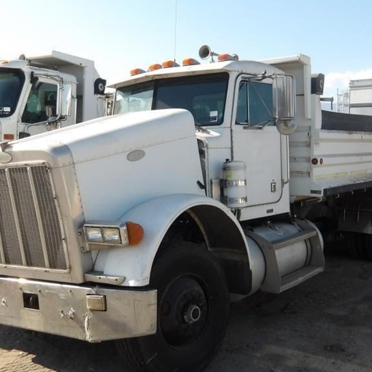 1997 PETERBILT 379