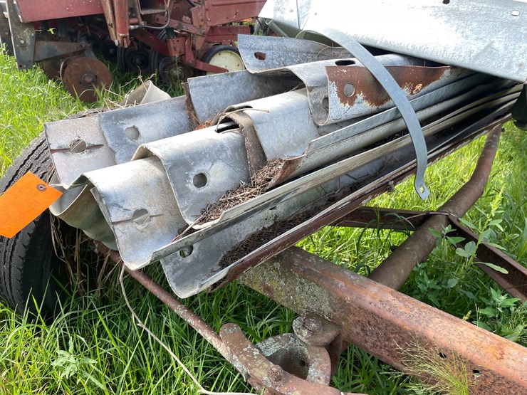 #2639-•-running-gear-with-guard-rail-pieces-image-7