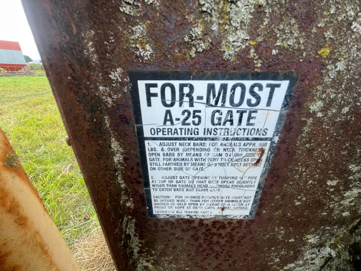 #2635-•-for-most-a-25-portable-head-chute-image-8