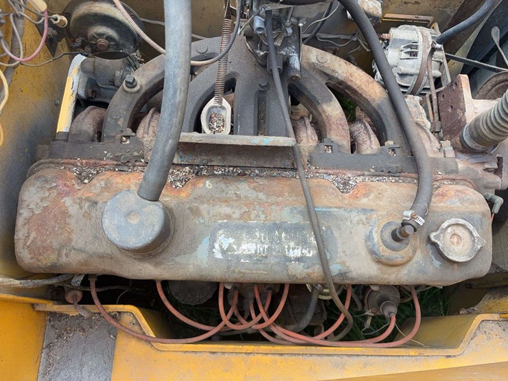 united-tractor-company-tug-image-46