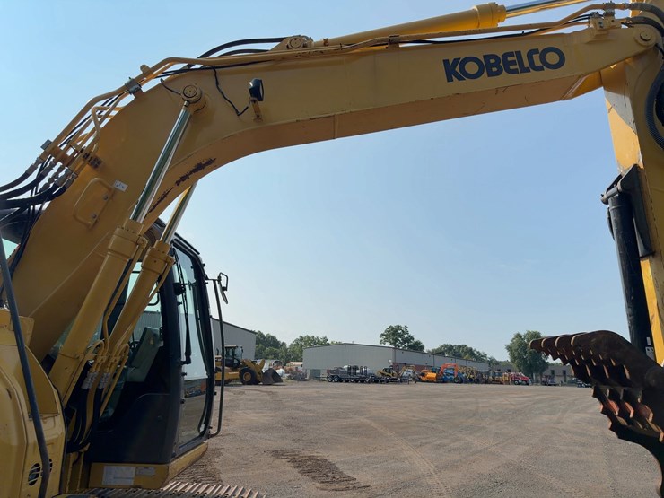 2018-kobelco-sk140sr-lc-5-image-11