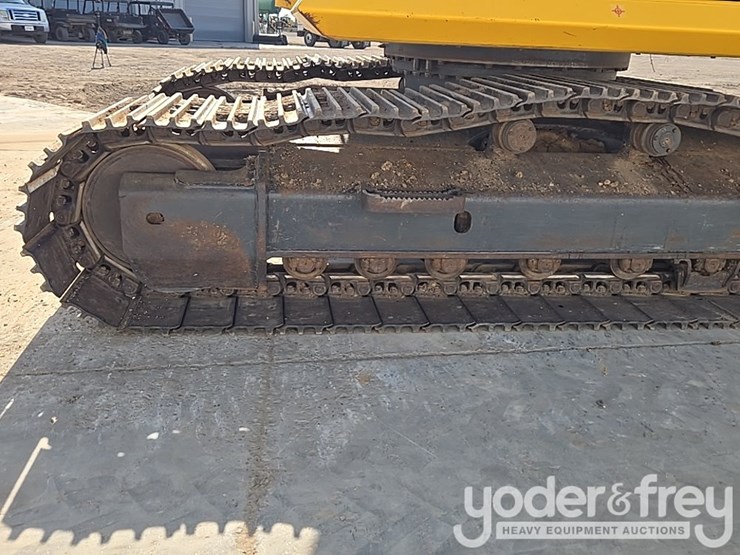 2023-komatsu-pc360-lc-11-image-10