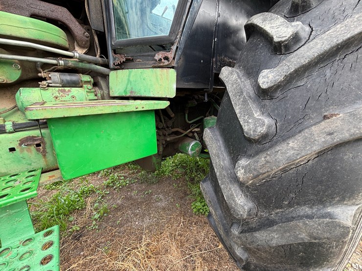 john-deere-4450-image-60