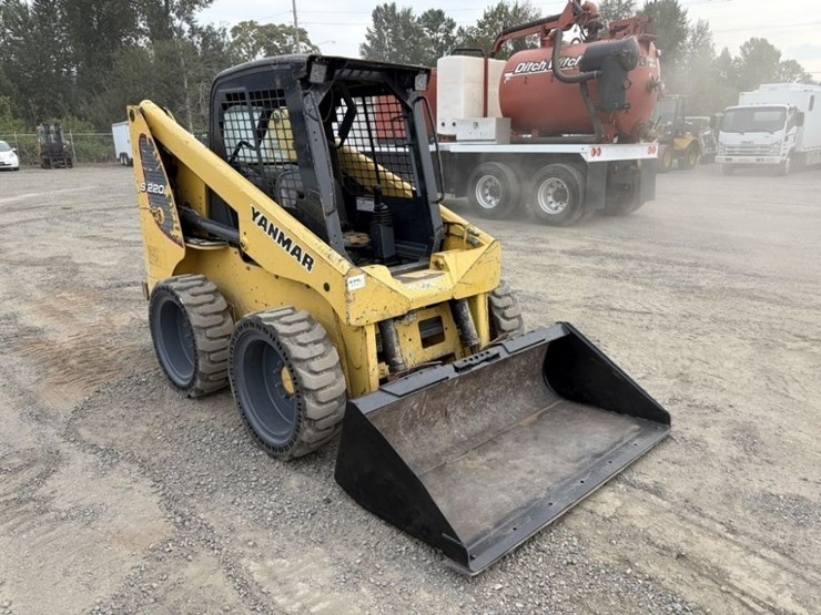 yanmar-s220r-image-2