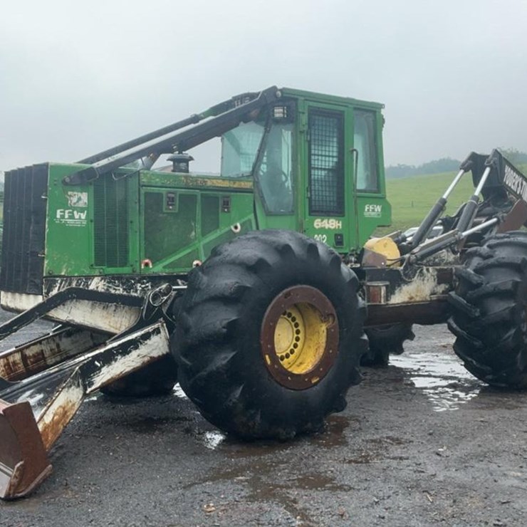 2014 DEERE 648H