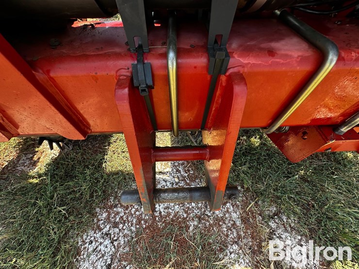 2011-case-ih-1230-image-11