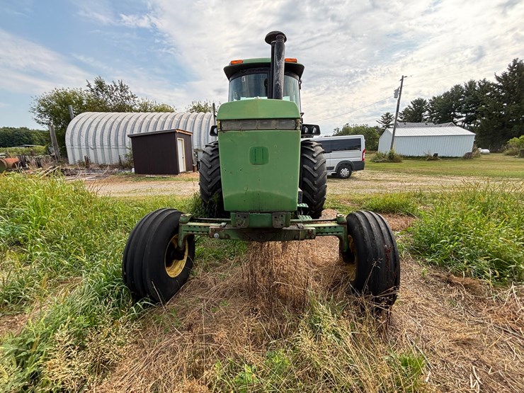john-deere-4450-image-2