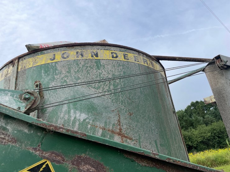 john-deere-700-image-14