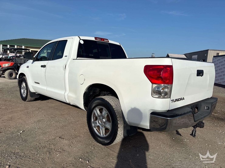 2008-toyota-tundra-image-4